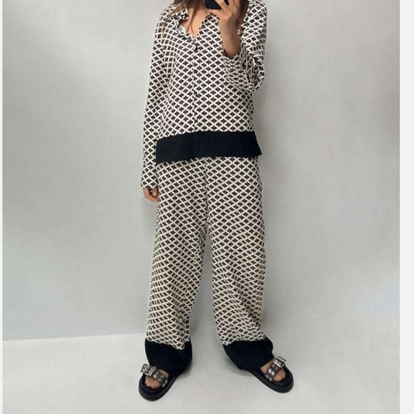 Zara Pants - Zara Geomatic Printed Wide Leg Pants Rustic Women’s Size XL White Black New 1971